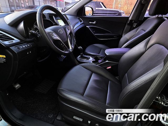 Hyundai Santafe 2016 — photo 9