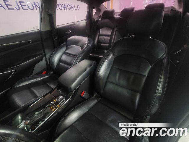 Kia K7 2018 — photo 6