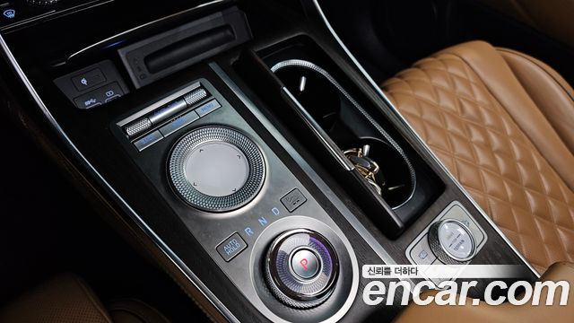 Genesis GV80 2020 — photo 9