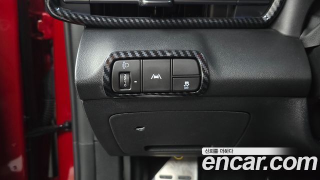 Hyundai AVANTE 2023 — photo 18