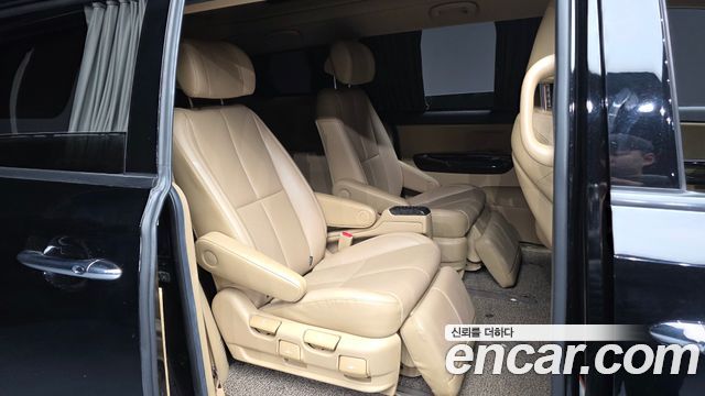 Kia Canival 2019 — photo 12
