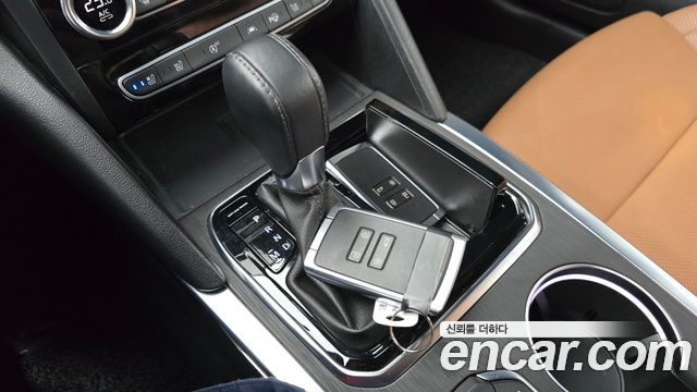 Renault Korea SM6 2021 — photo 9