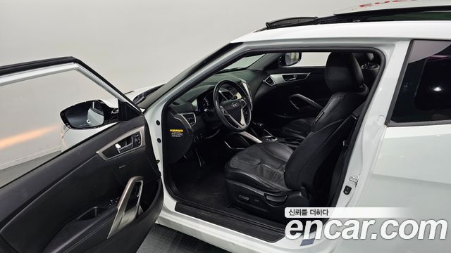 Hyundai Veloster 2012 — photo 11