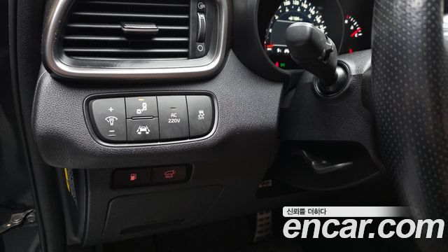 Kia Sorento 2018 — photo 17