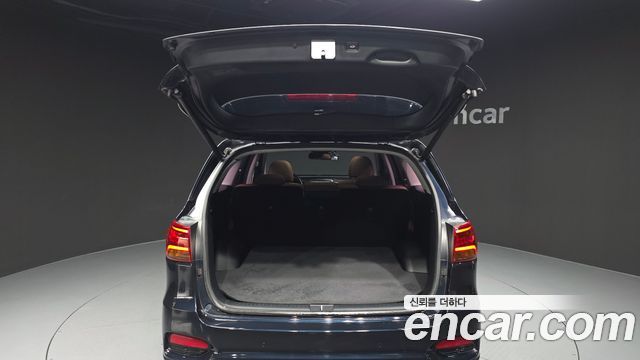 Kia Sorento 2018 — photo 20
