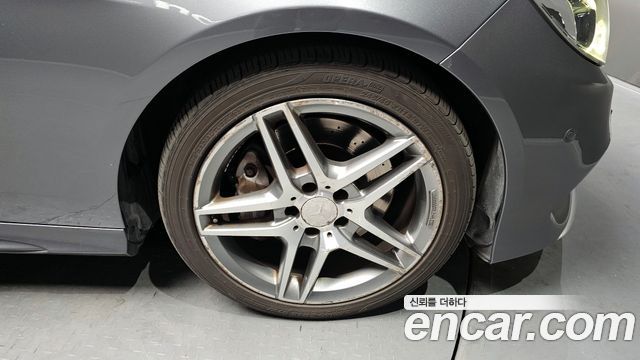 Mercedes-Benz E-Class 2016 — photo 5