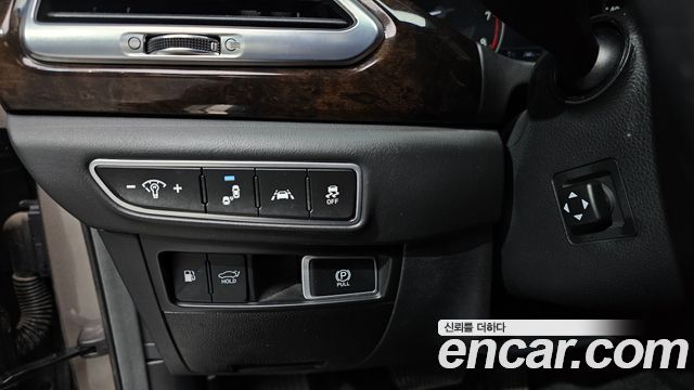 Genesis G90 2019 — photo 16