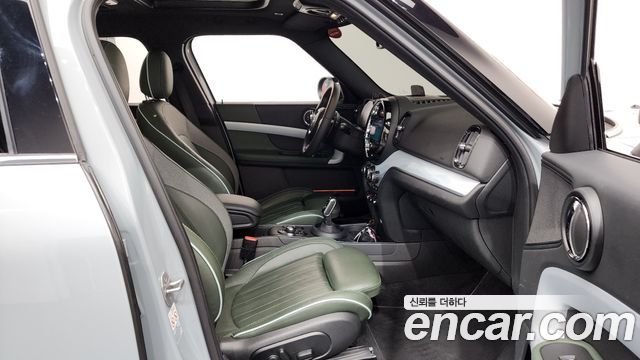 Mini Countryman 2023 — photo 11