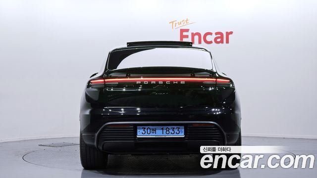 Porsche Macan 2025 — photo 4