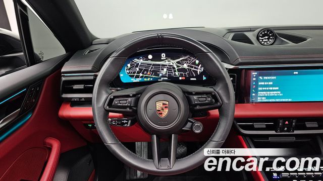 Porsche Macan 2025 — photo 12