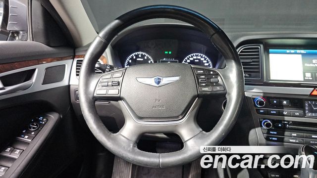 Hyundai Genesis 2015 — photo 11