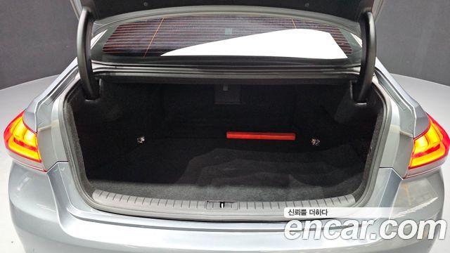 Hyundai Genesis 2015 — photo 20