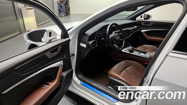 Audi A6 2020 — photo 10