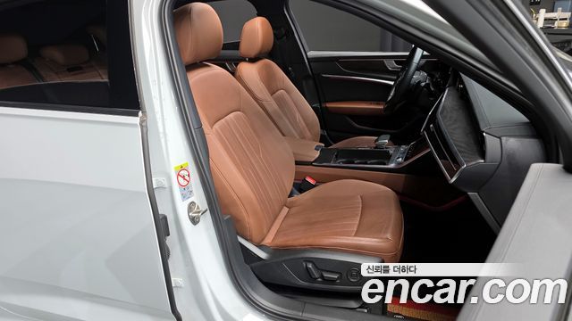 Audi A6 2020 — photo 12