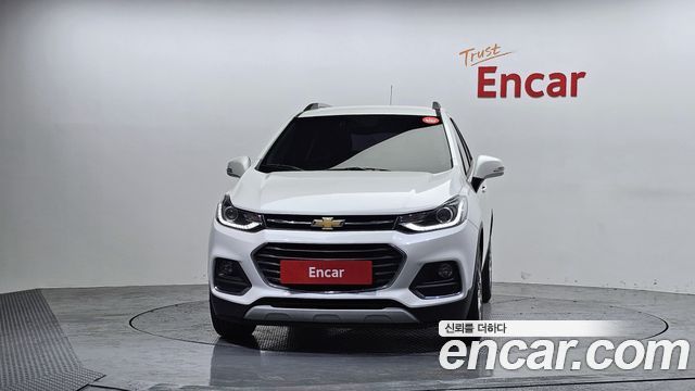 Chevrolet Korea Trax 2021 — photo 3