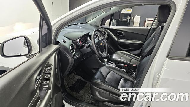 Chevrolet Korea Trax 2021 — photo 10