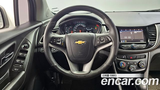 Chevrolet Korea Trax 2021 — photo 13