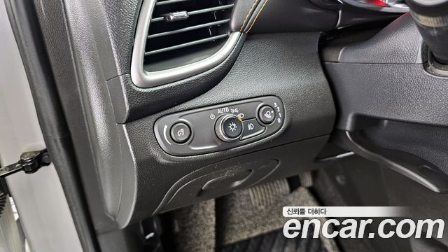 Chevrolet Korea Trax 2021 — photo 17
