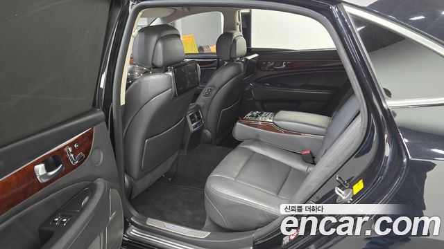 Hyundai Equus 2015 — photo 11