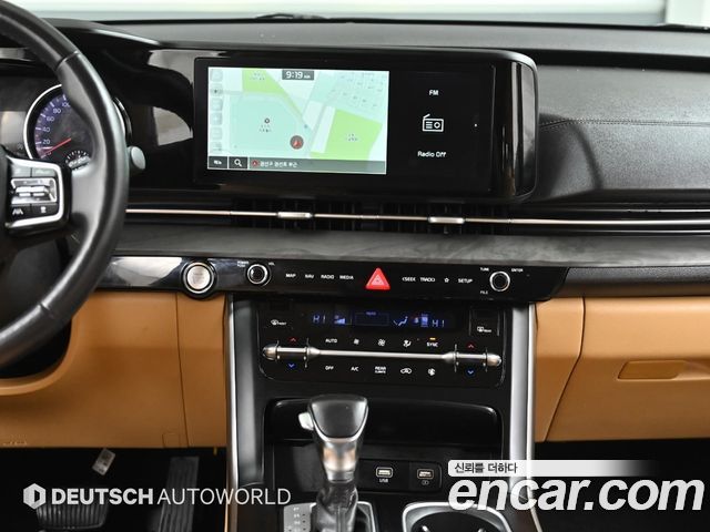 Kia Canival 2023 — photo 14