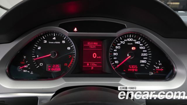 Audi A6 2010 — photo 8