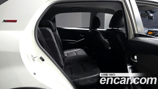 KG Mobility KORANDO 2017 — photo 12