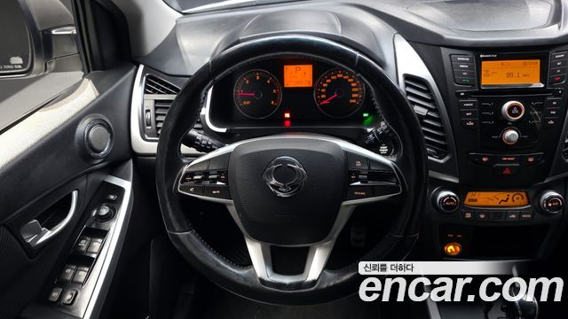 KG Mobility KORANDO 2017 — photo 13