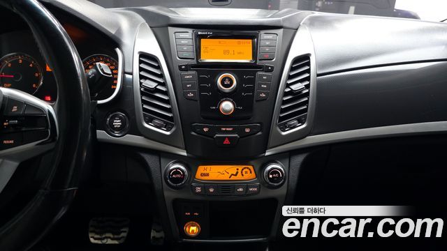 KG Mobility KORANDO 2017 — photo 15