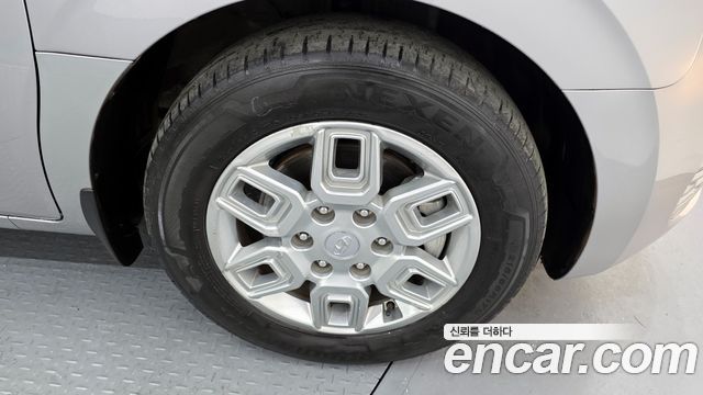 Hyundai Staria 2023 — photo 5