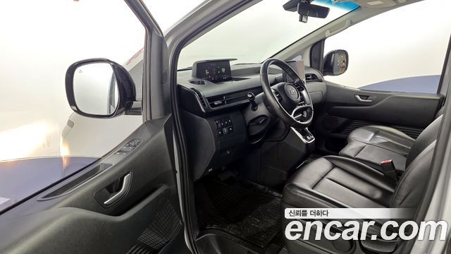 Hyundai Staria 2023 — photo 10