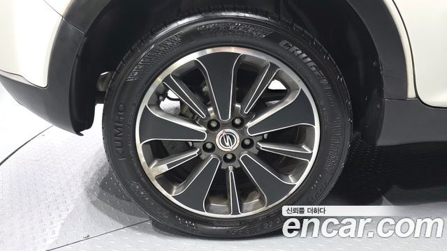 KG Mobility KORANDO 2014 — photo 5