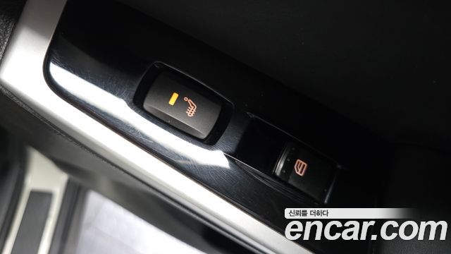 KG Mobility KORANDO 2014 — photo 19