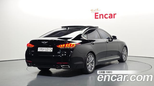 Genesis G80 2017 — photo 2