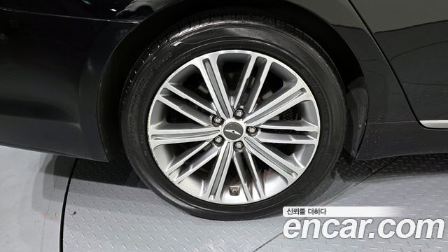 Genesis G80 2017 — photo 5