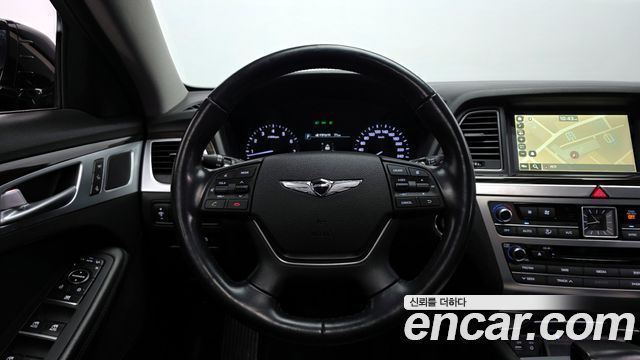 Genesis G80 2017 — photo 13