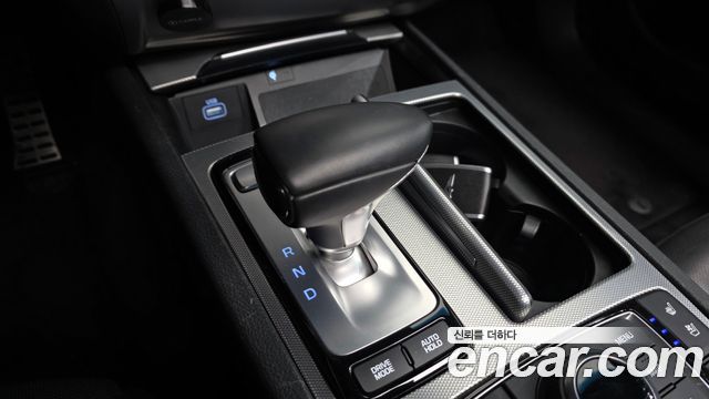 Genesis G80 2019 — photo 9