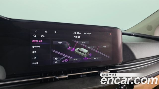 Kia Canival 2021 — photo 18