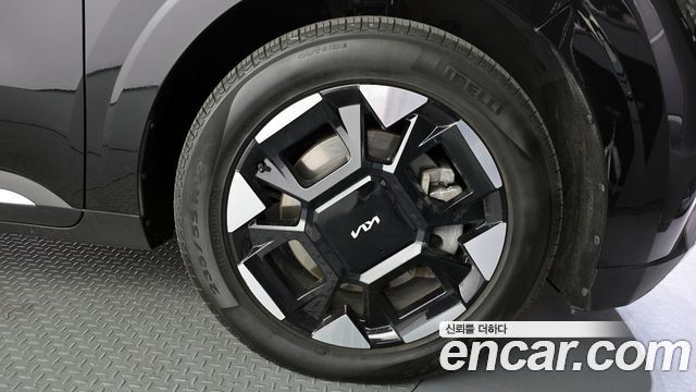 Kia Canival 2024 — photo 5