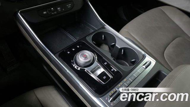 Kia Canival 2024 — photo 9