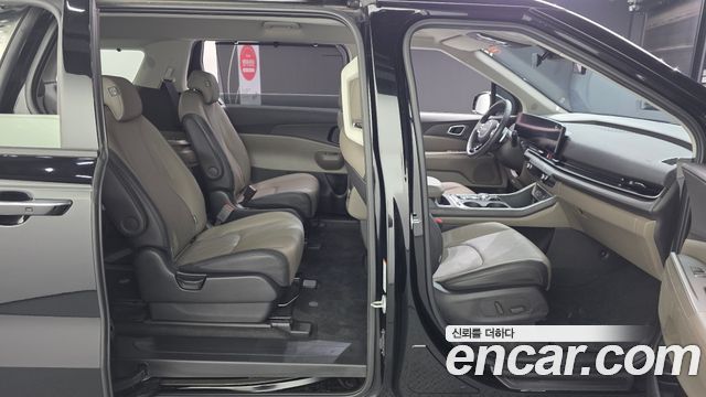 Kia Canival 2024 — photo 20