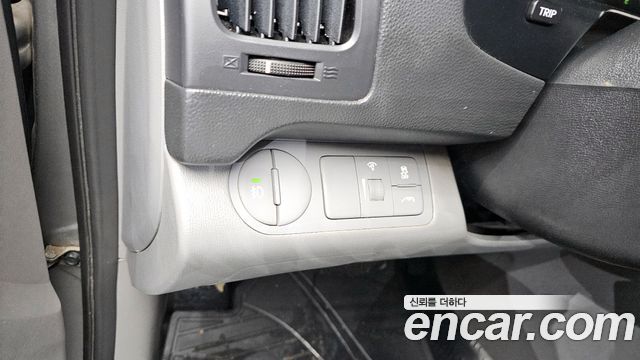 Hyundai Starex 2016 — photo 14