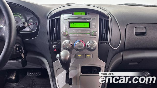 Hyundai Starex 2016 — photo 15