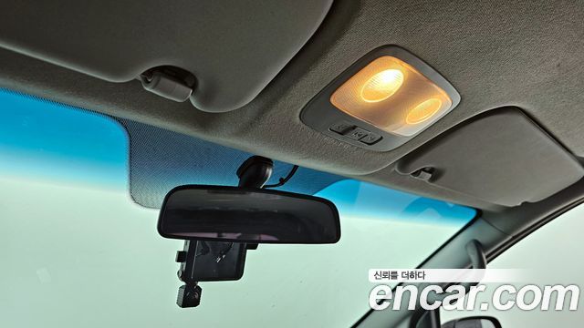 Hyundai Starex 2016 — photo 16