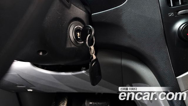 Hyundai Starex 2016 — photo 17