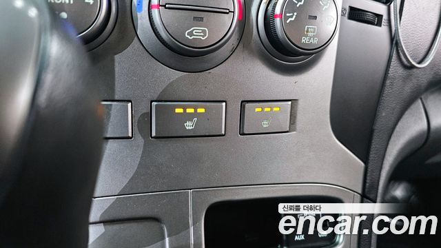 Hyundai Starex 2016 — photo 19