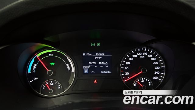 Kia K5 2019 — photo 8