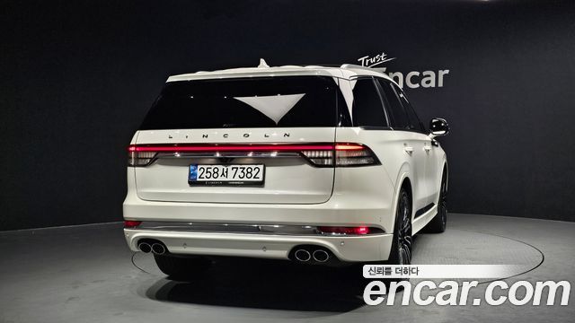 Lincoln Aviator 2020 — photo 4