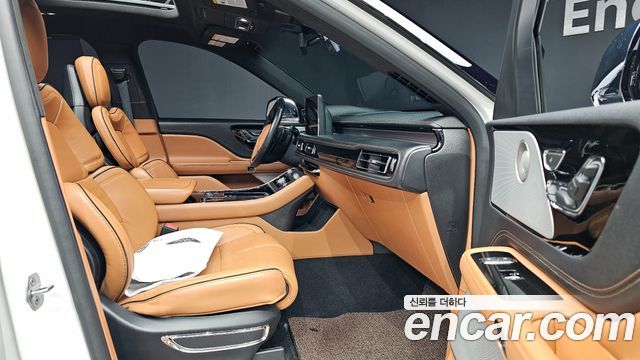 Lincoln Aviator 2020 — photo 10