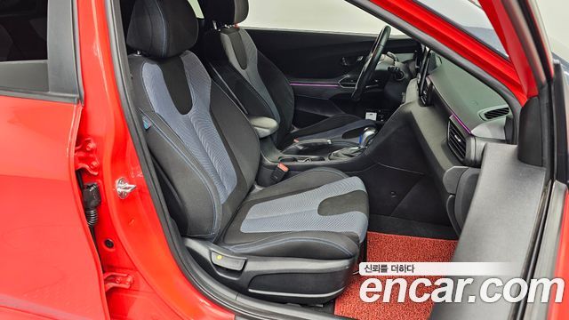 Hyundai Veloster 2018 — photo 10