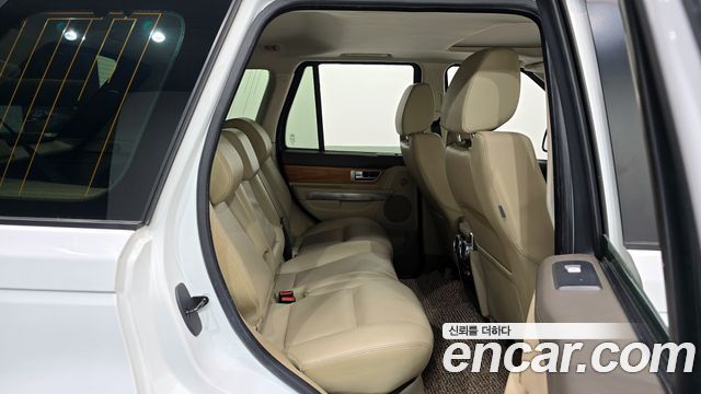 Land Rover Range Rover Sport 2013 — photo 12